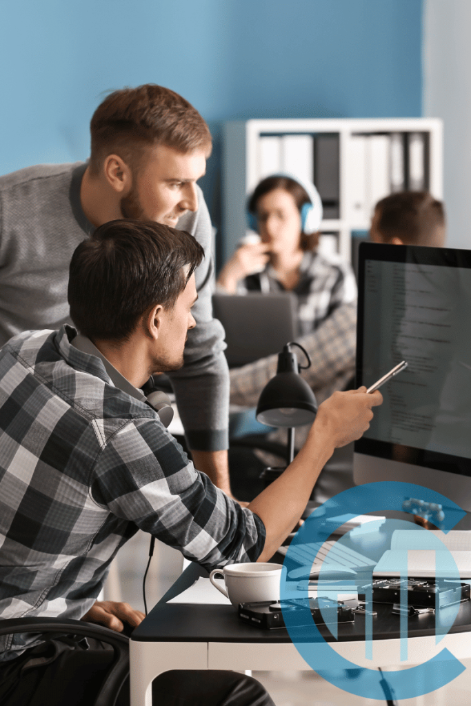IT team implementing cloud vulnerability scanning at their office.